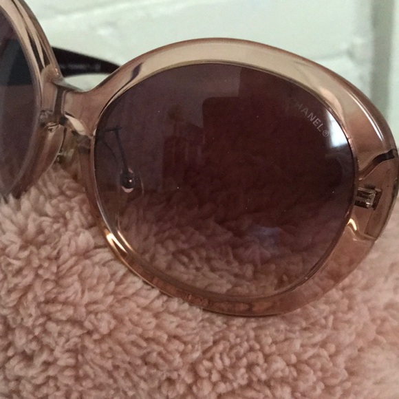 Chanel Collection Perle - Picture 6 of 7